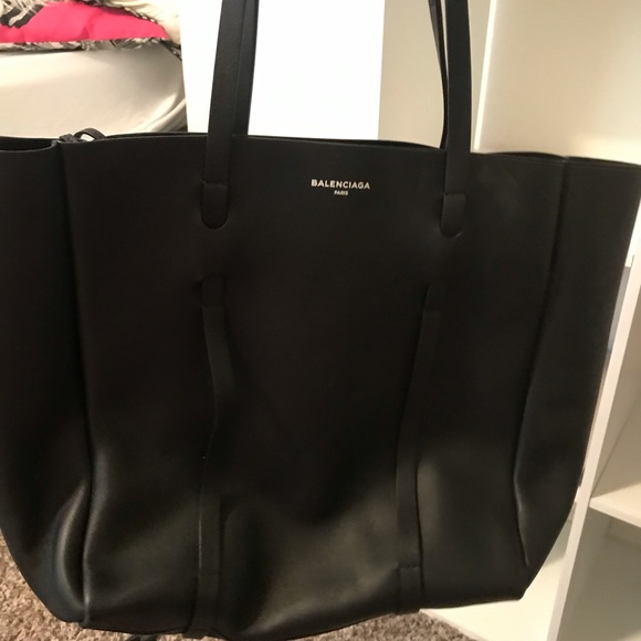 Balenciaga everyday tote (calfskin) - Picture 1 of 5